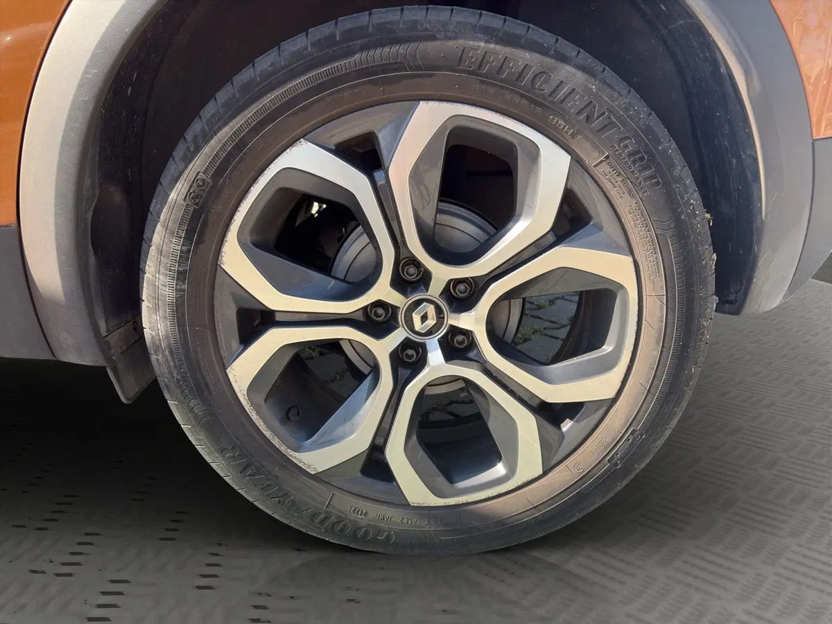 Renault Captur usata a Macerata (12)