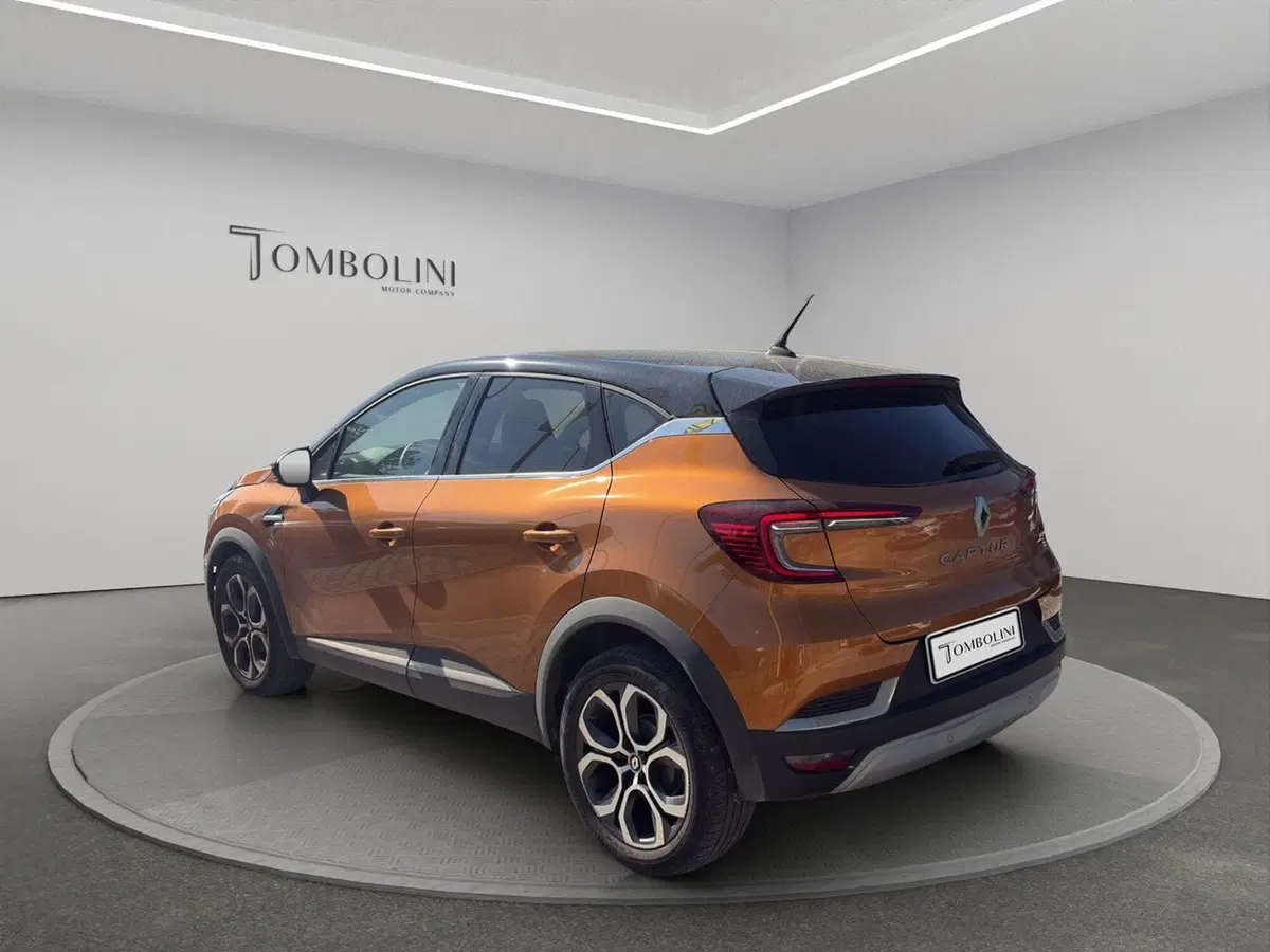 Renault Captur usata a Macerata (6)