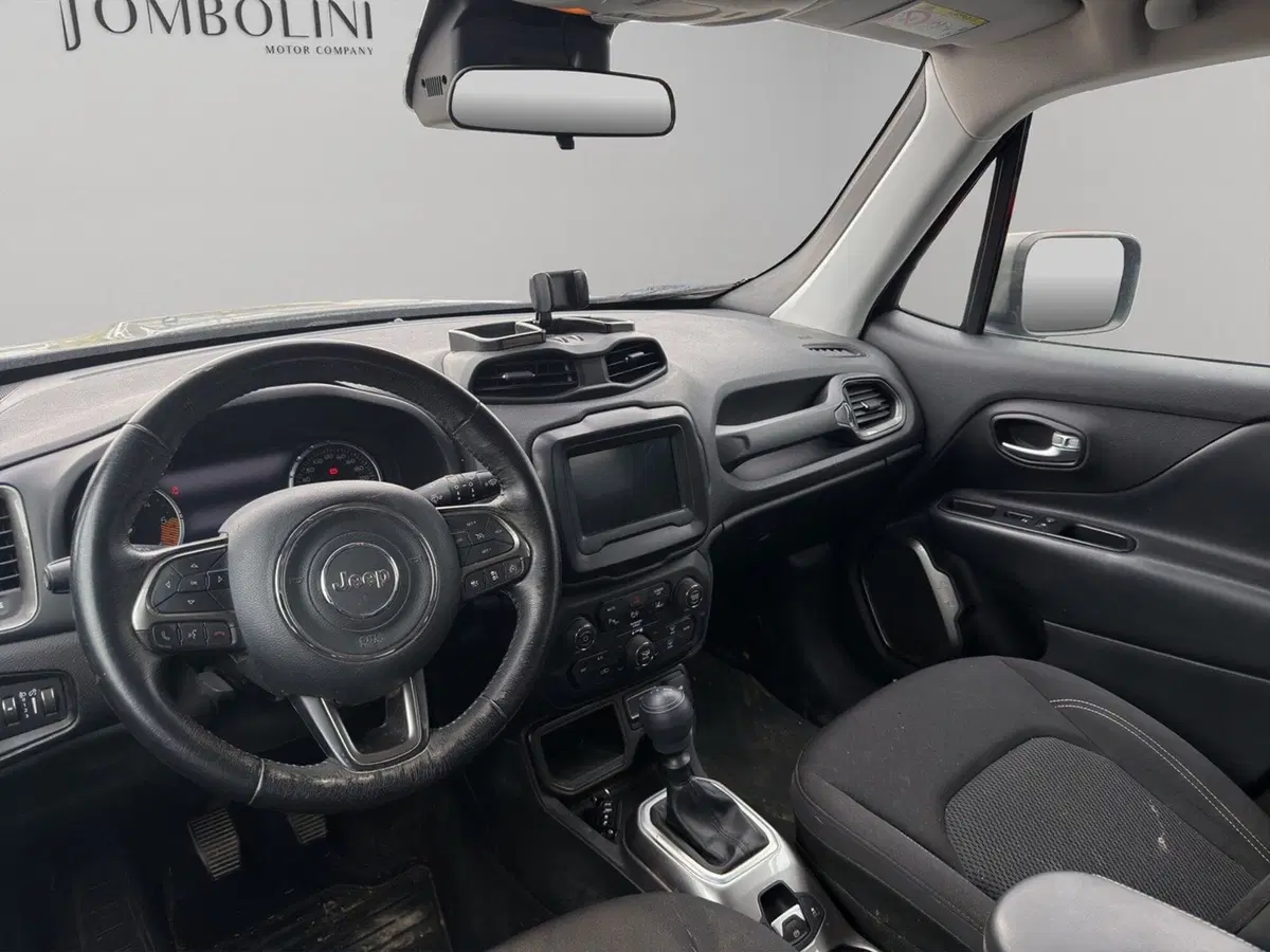 Jeep Renegade usata a Macerata (7)