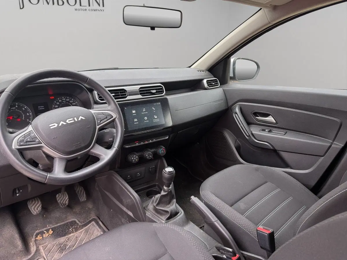 Dacia Duster usata a Macerata (8)