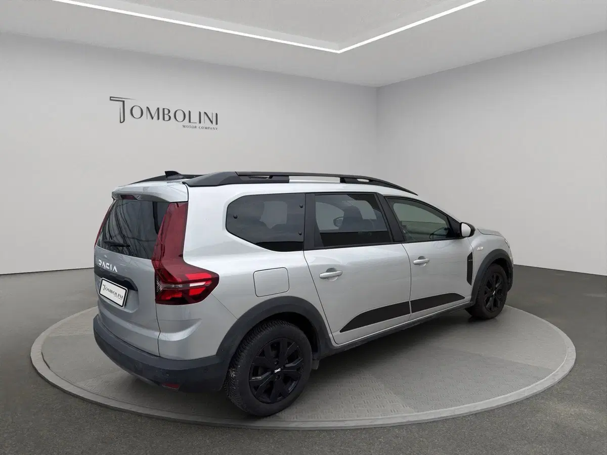 Dacia Jogger usata a Macerata (5)