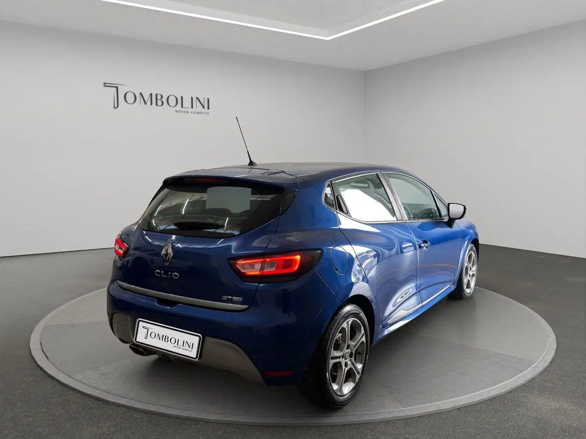Renault Clio usata a Macerata (4)