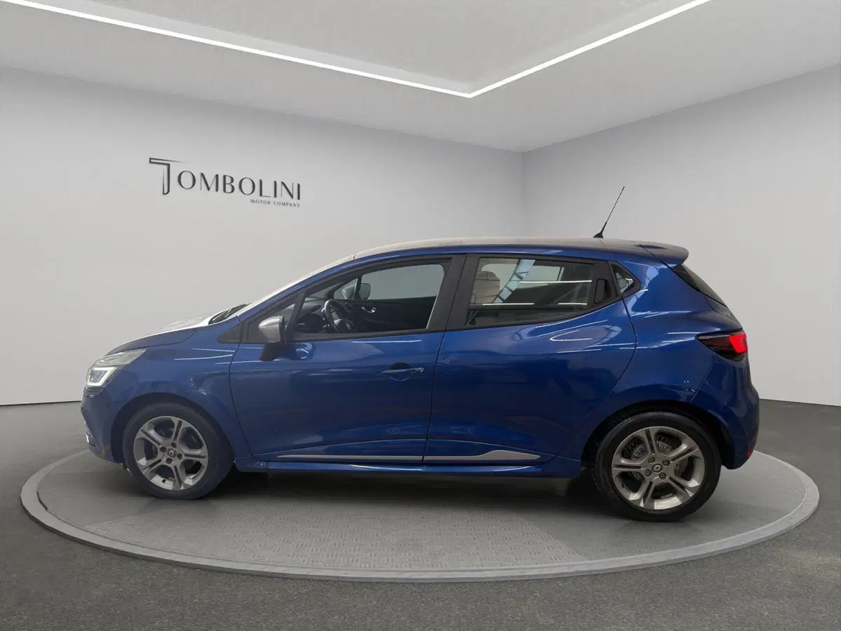 Renault Clio usata a Macerata (7)