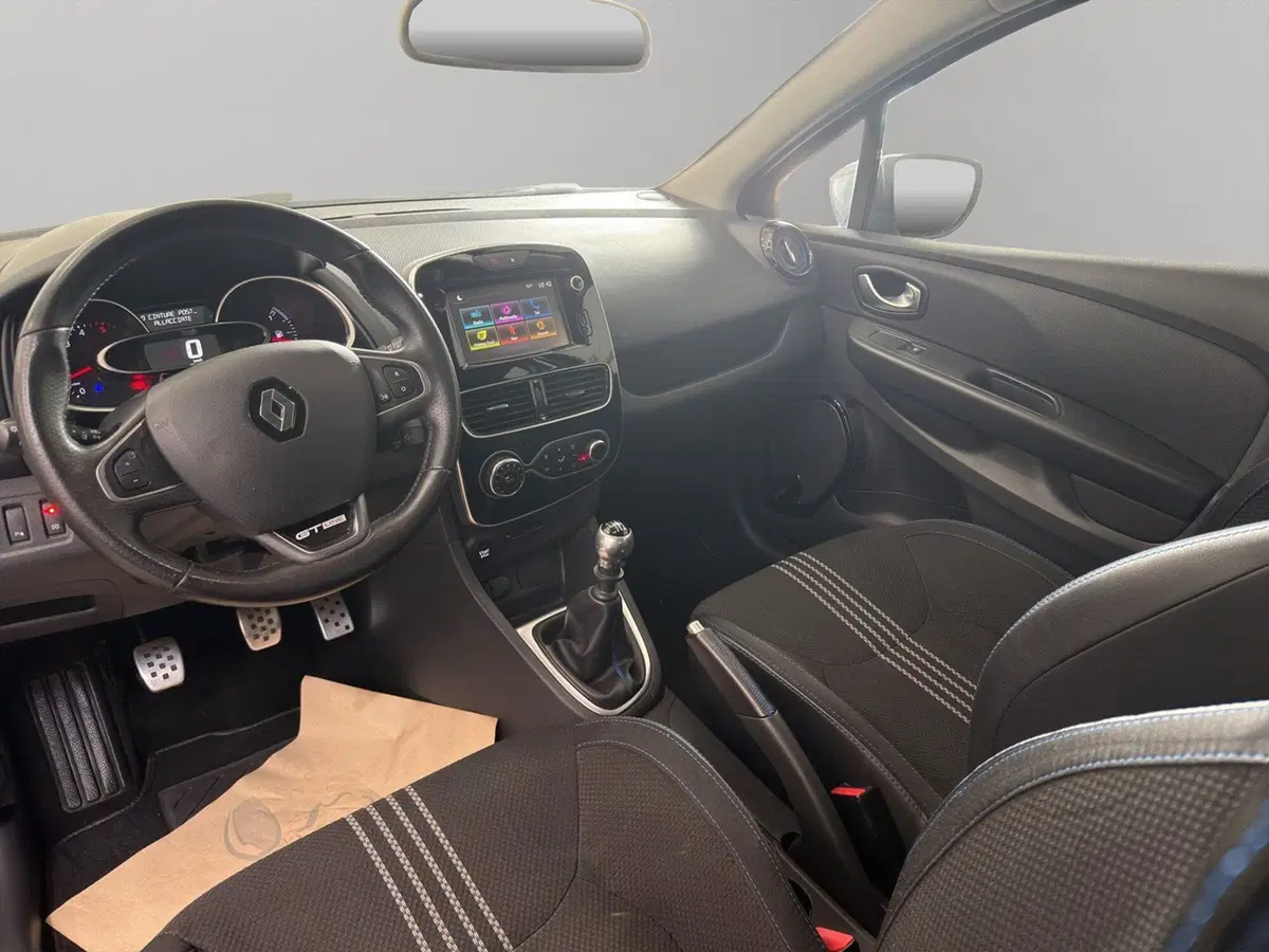 Renault Clio usata a Macerata (8)