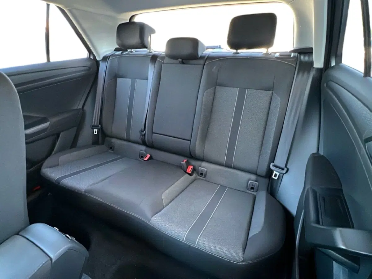 Volkswagen T-Roc usata a Grosseto (12)