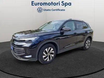 Volkswagen Tiguan 1.5 etsi Edition 130cv dsg del 2024 usata a Monteriggioni