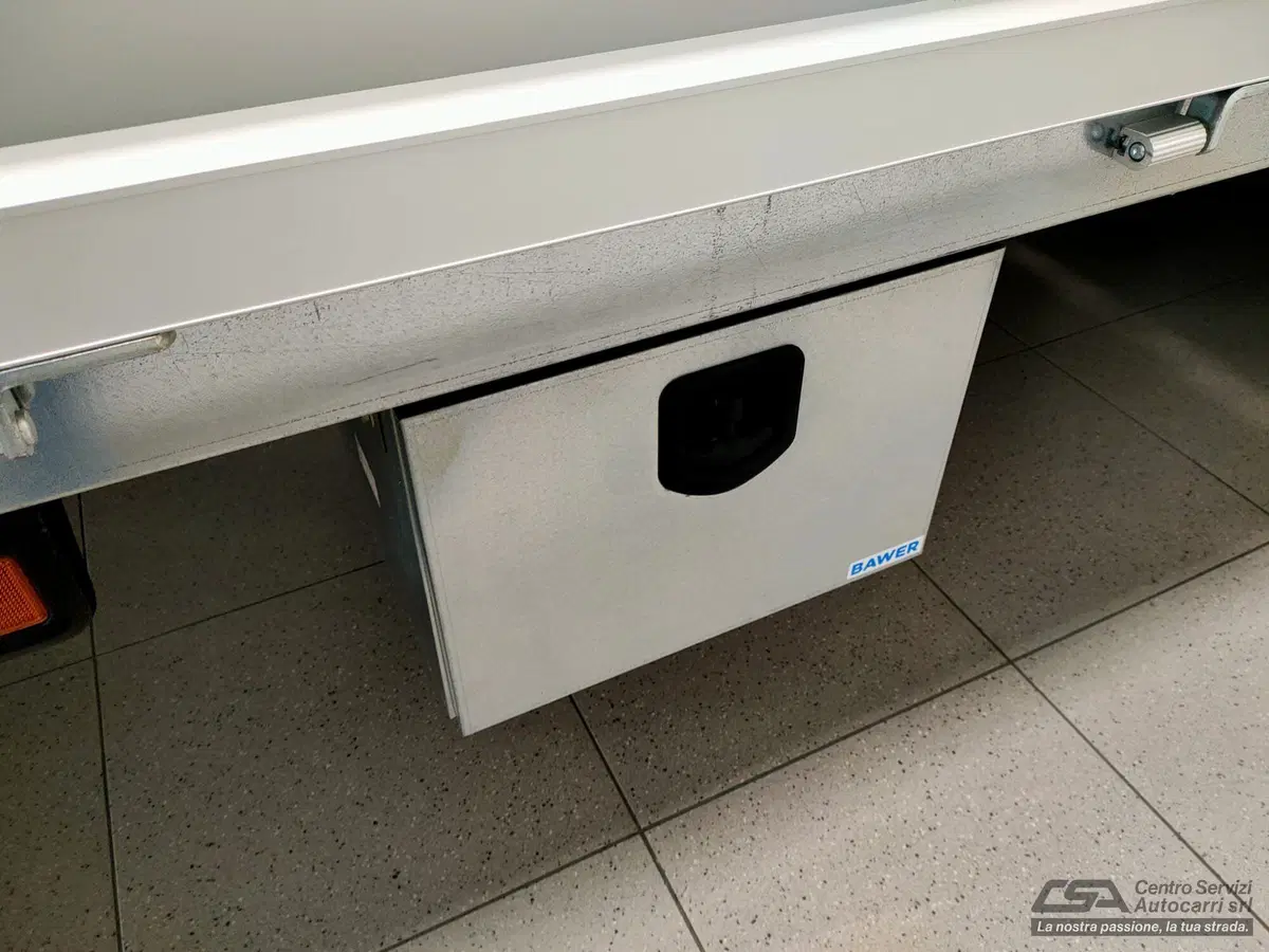 Volkswagen Veicoli Commerciali Crafter Cabinato nuova a Bologna (10)