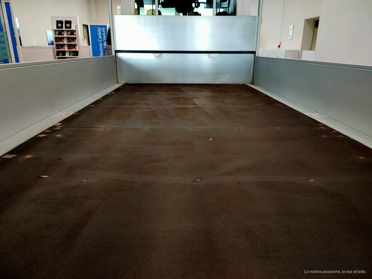 Volkswagen Veicoli Commerciali Crafter Cabinato nuova a Bologna (5)