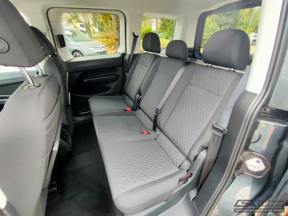 Volkswagen Veicoli Commerciali Caddy nuova a Bologna (5)