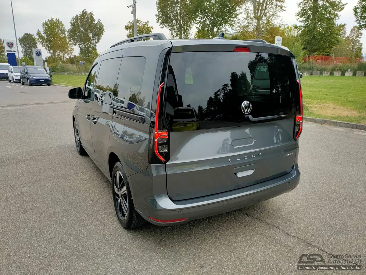 Volkswagen Veicoli Commerciali Caddy nuova a Bologna (9)