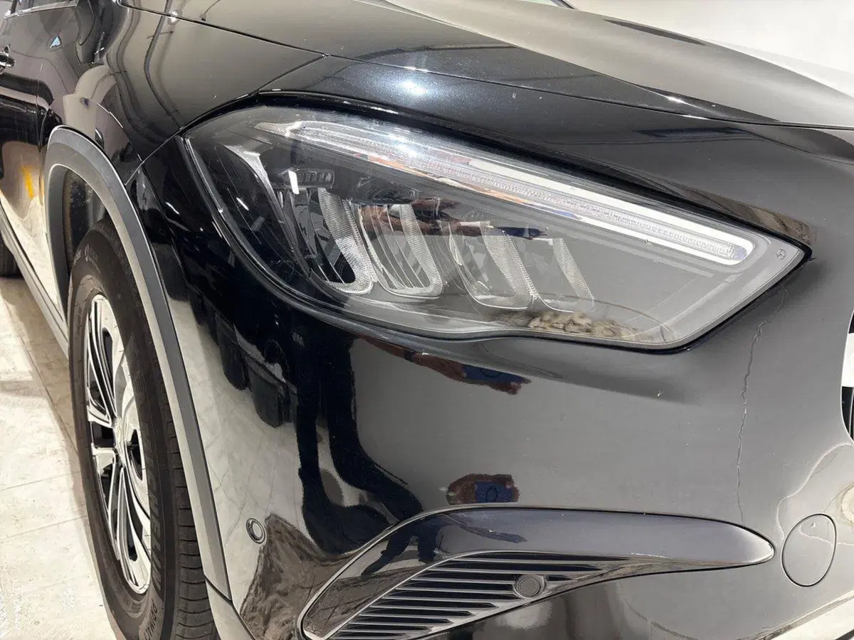 Mercedes-Benz GLA SUV usata a Napoli (8)