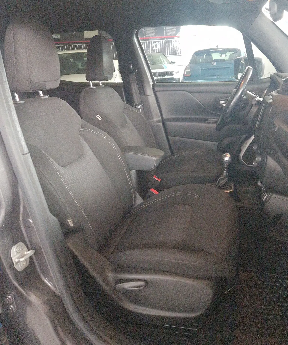 Jeep Renegade usata a Terni (8)