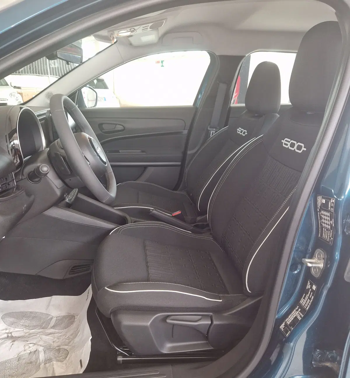 Fiat 600 nuova a Terni (7)