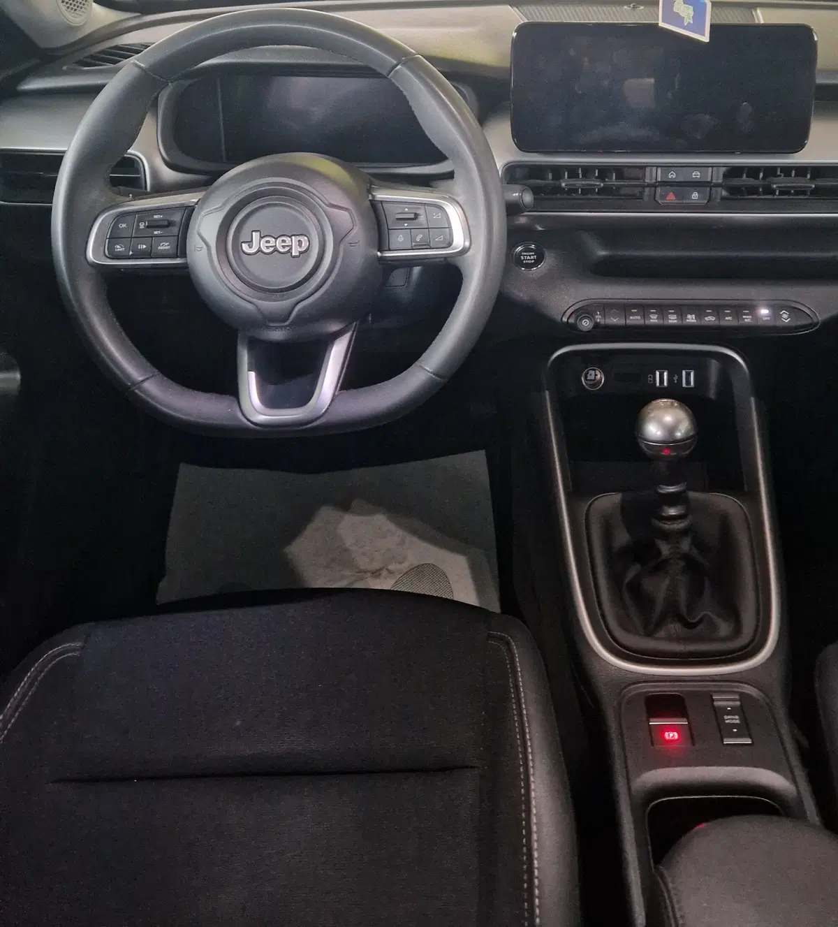 Jeep Avenger usata a Terni (11)