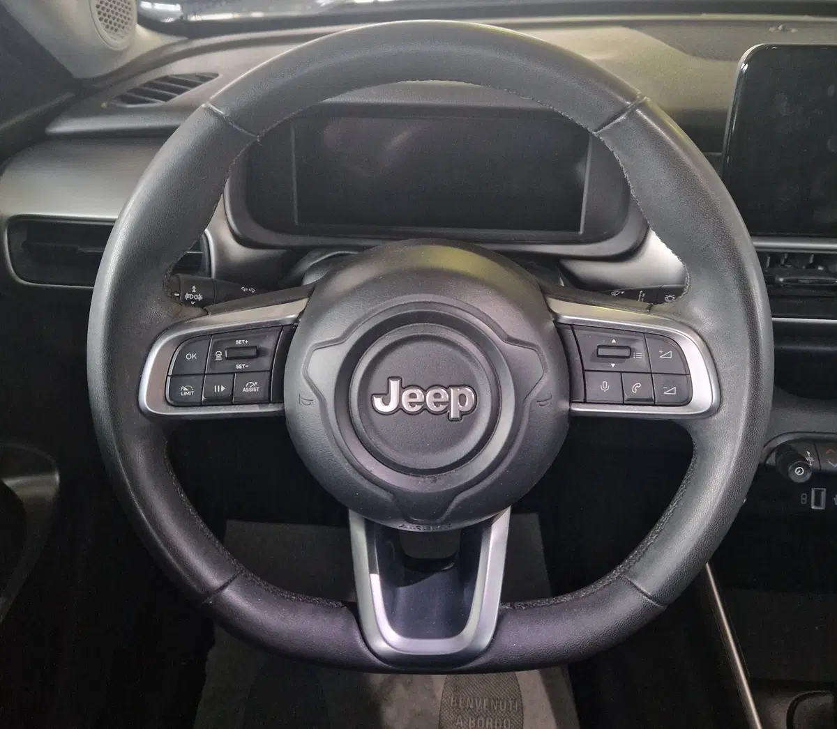 Jeep Avenger usata a Terni (12)