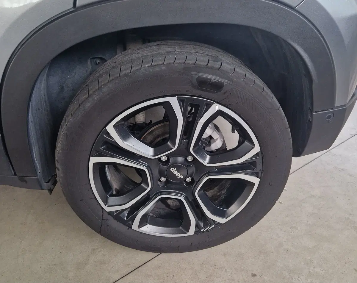 Jeep Avenger usata a Terni (15)