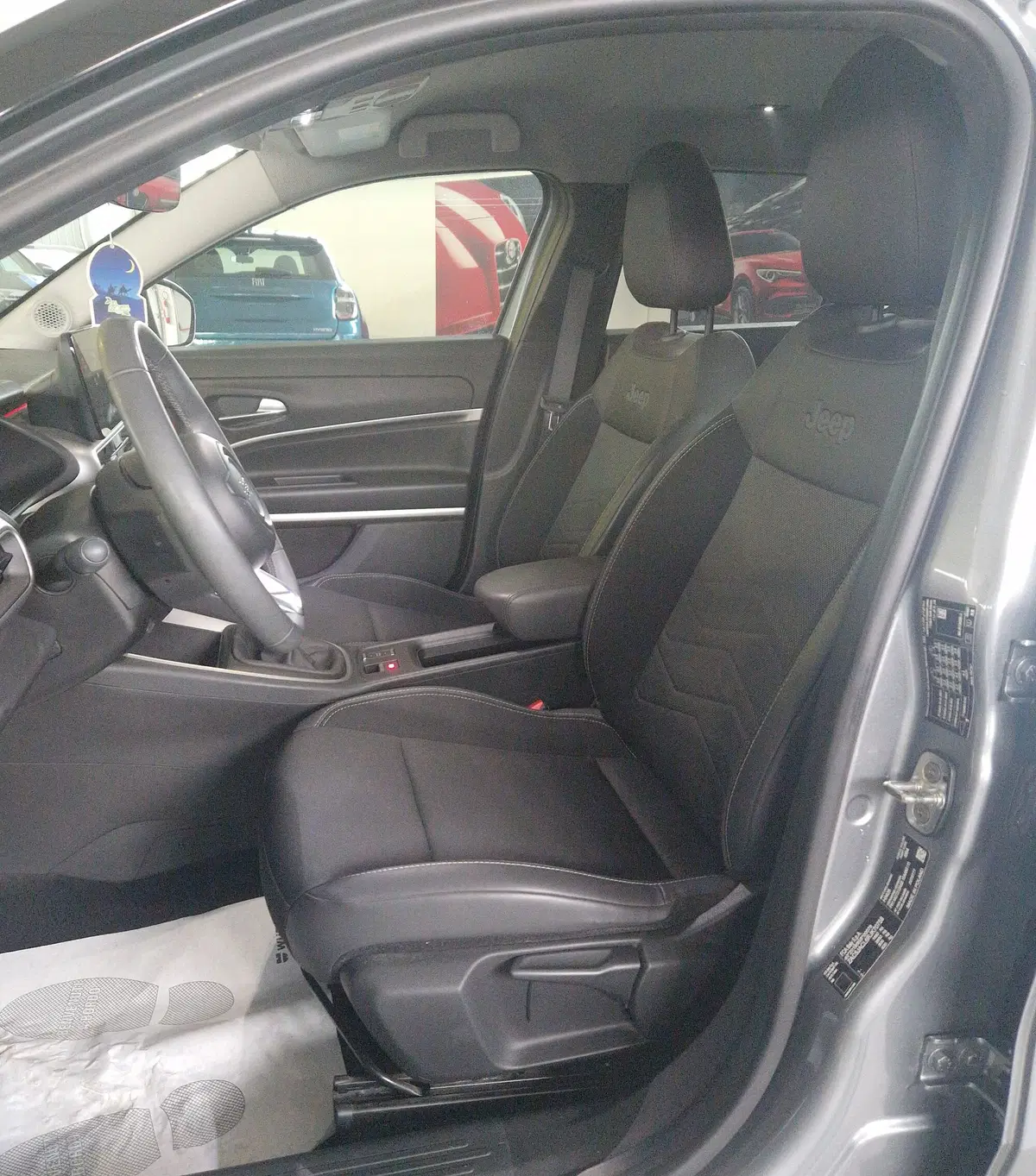 Jeep Avenger usata a Terni (7)