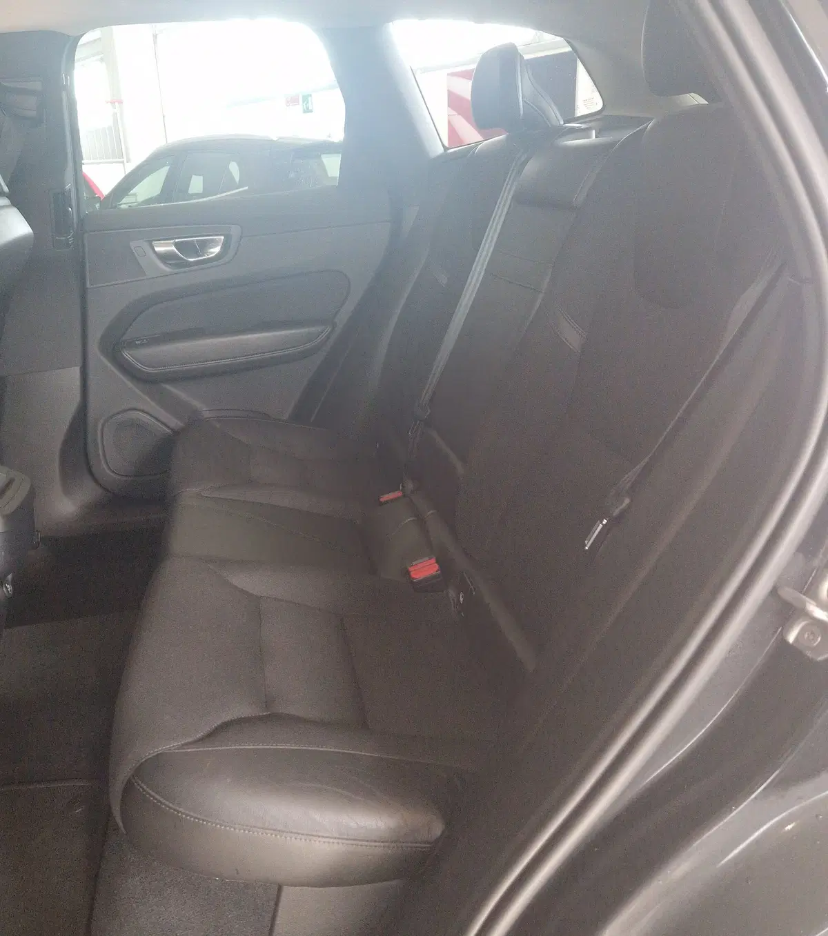 Volvo XC60 usata a Terni (9)