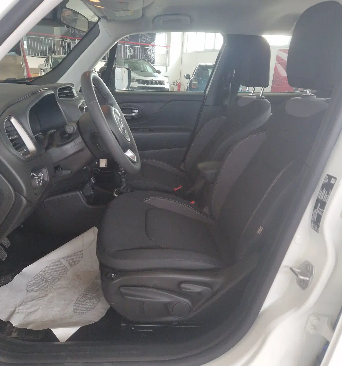 Jeep Renegade usata a Terni (7)