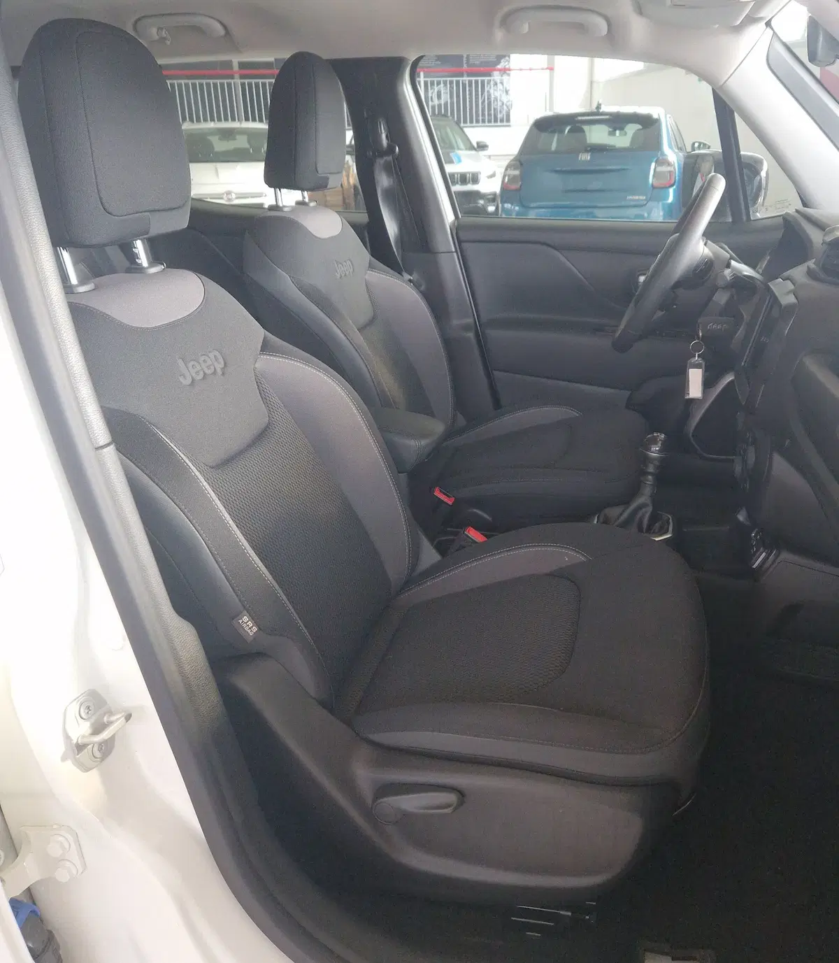 Jeep Renegade usata a Terni (8)