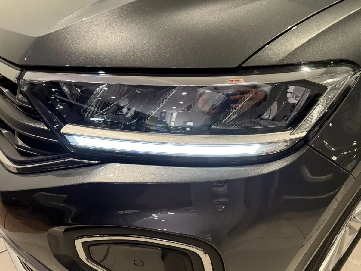 Volkswagen T-Roc usata a Genova (15)