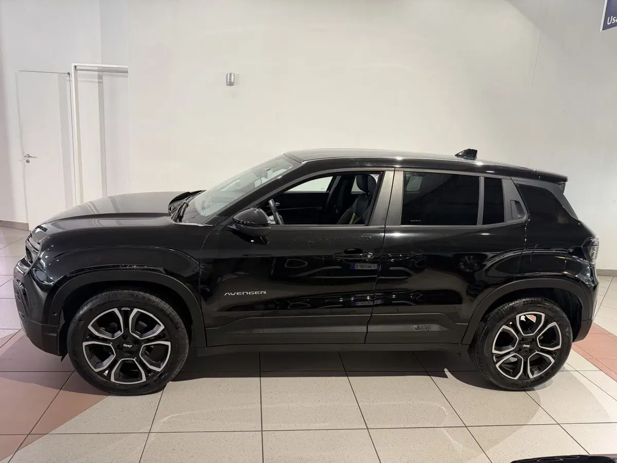 Jeep Avenger usata a Genova (2)