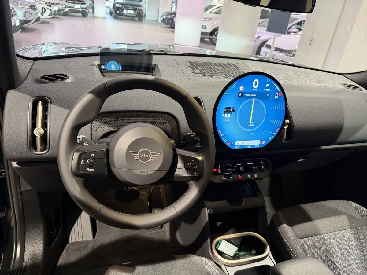 MINI Mini Countryman usata a Genova (17)