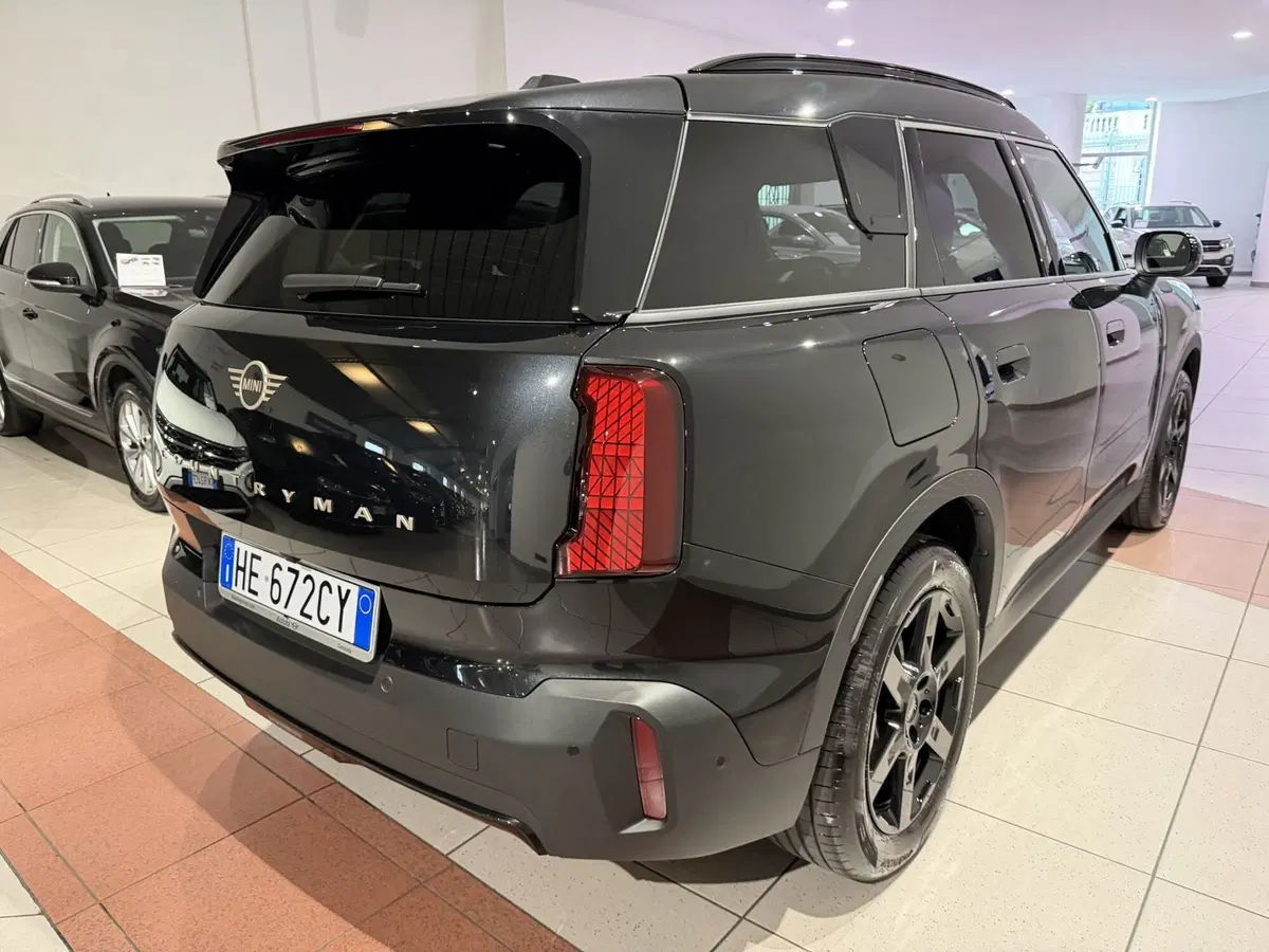 MINI Mini Countryman usata a Genova (5)