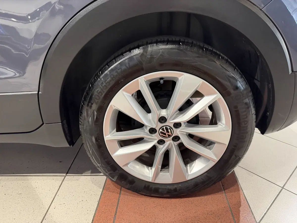Volkswagen T-Cross usata a Genova (14)