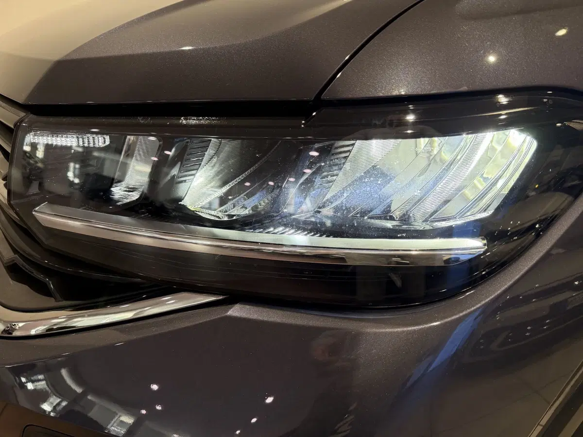Volkswagen T-Cross usata a Genova (15)