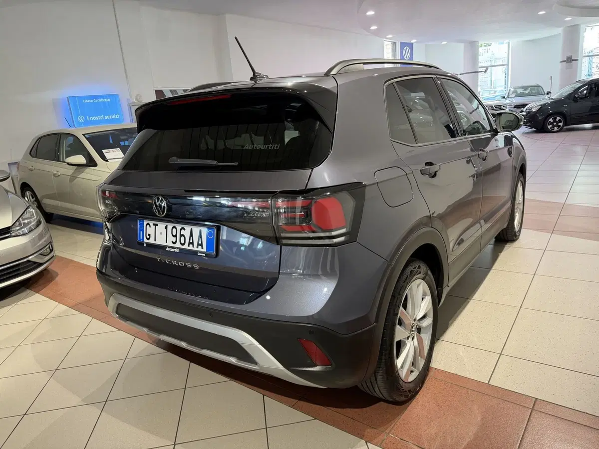 Volkswagen T-Cross usata a Genova (5)