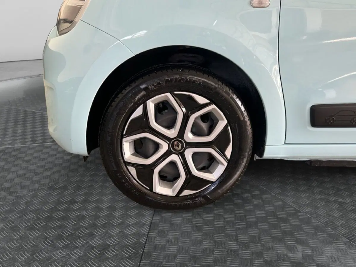 Renault Twingo usata a Roma (9)