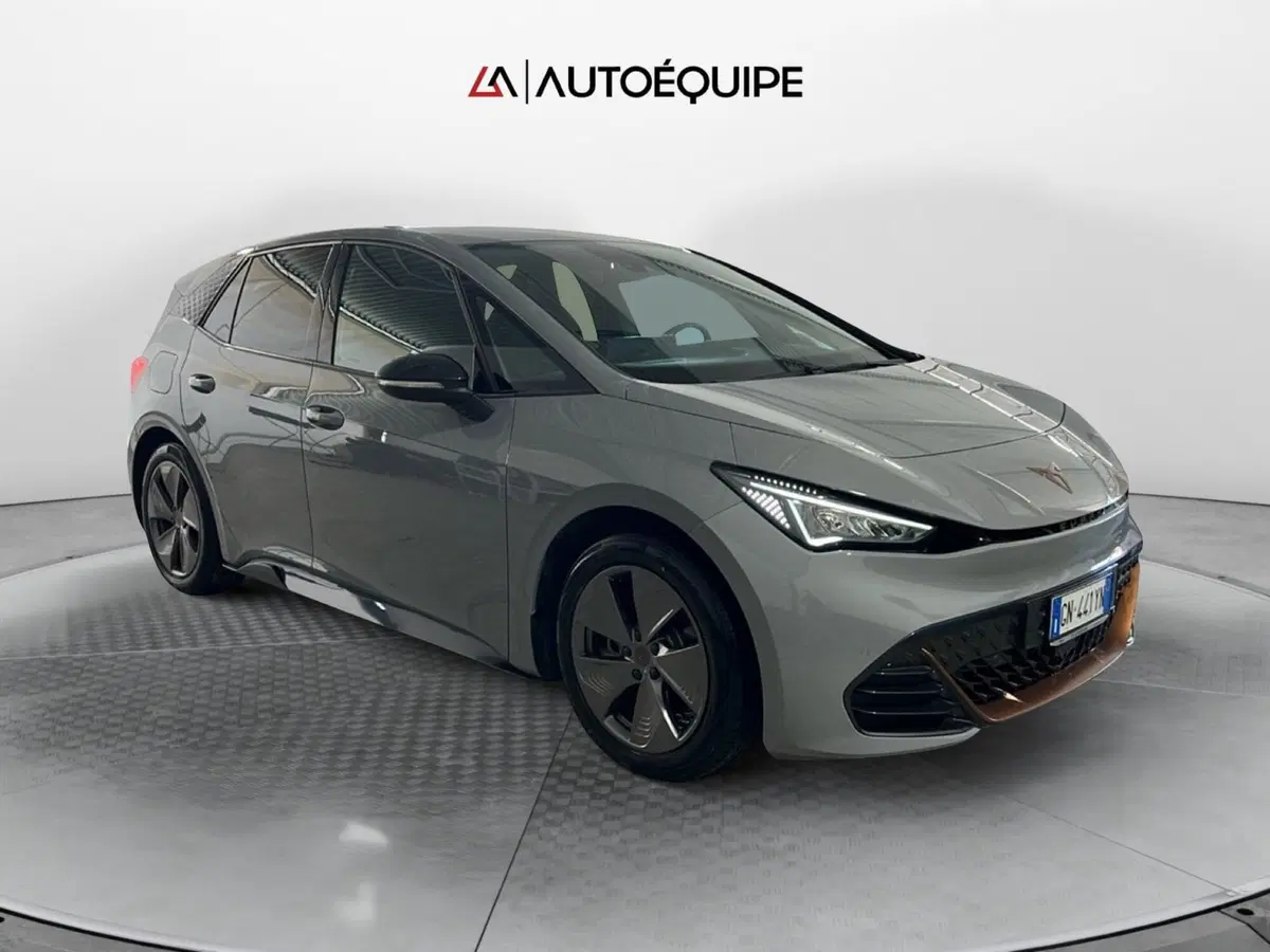 Cupra Born usata a Roma (7)