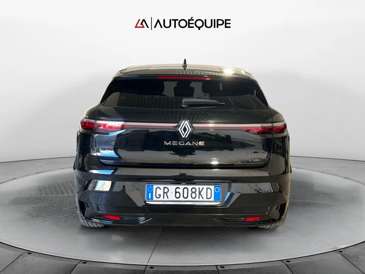 Renault Megane E-Tech Electric usata a Roma (4)