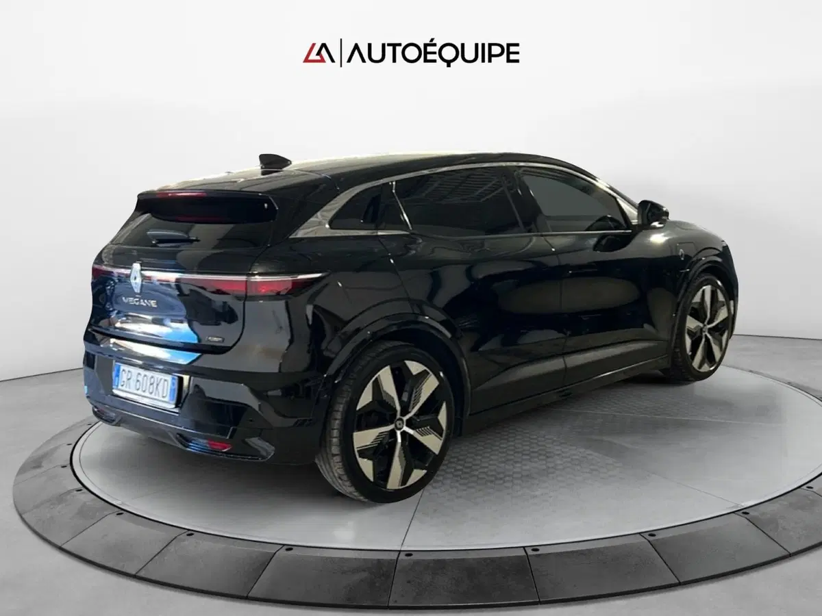 Renault Megane E-Tech Electric usata a Roma (5)