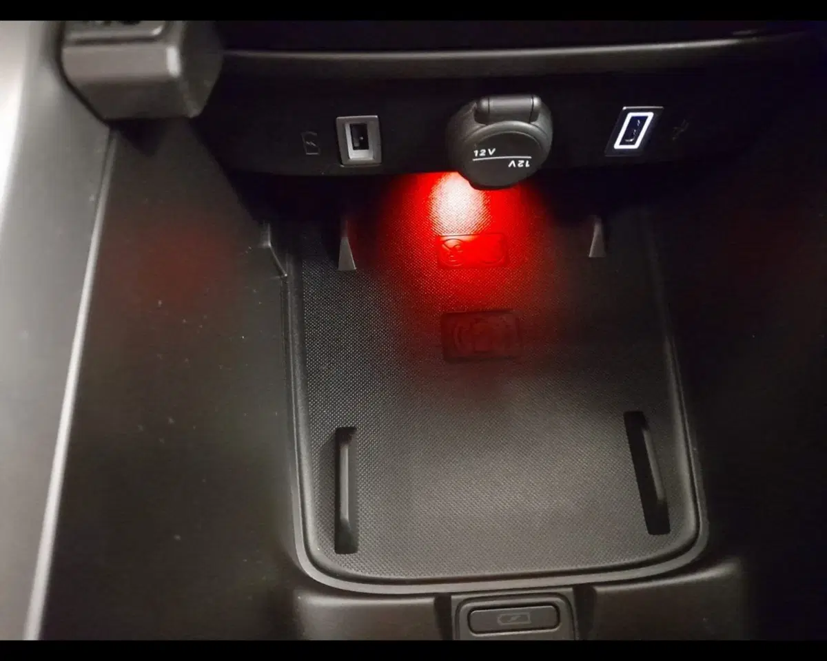 Jeep Avenger nuova a Alessandria (14)