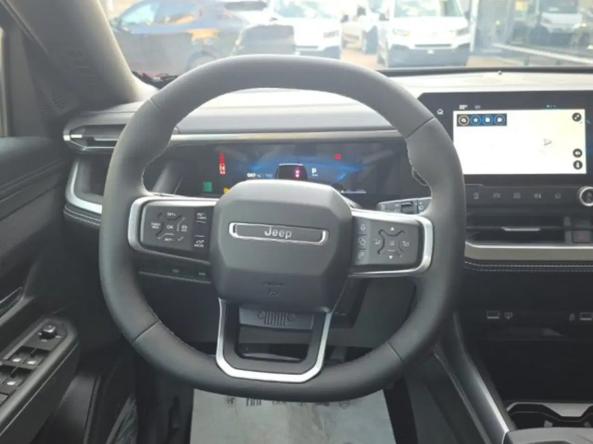 Jeep Compass nuova a Monza e Brianza (13)