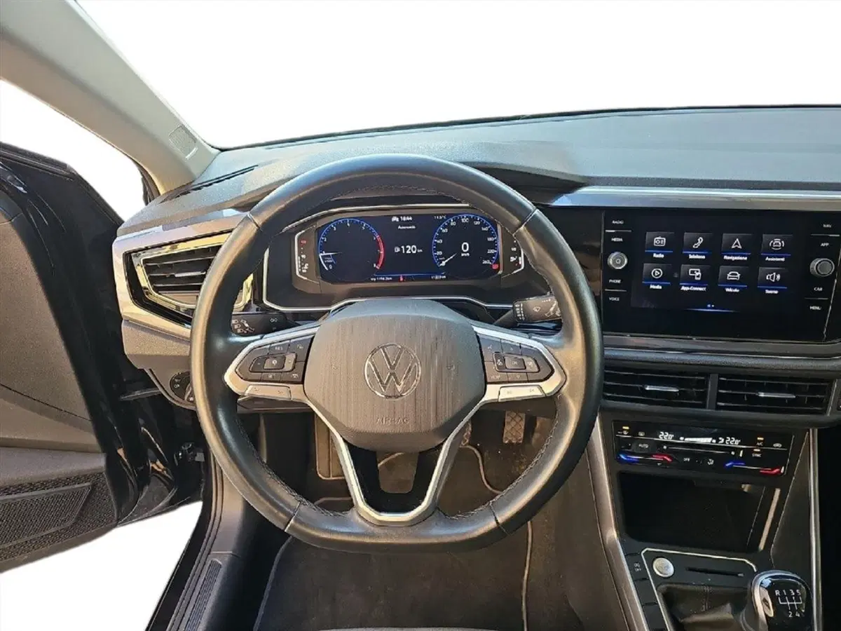 Volkswagen Polo usata a Lecco (10)