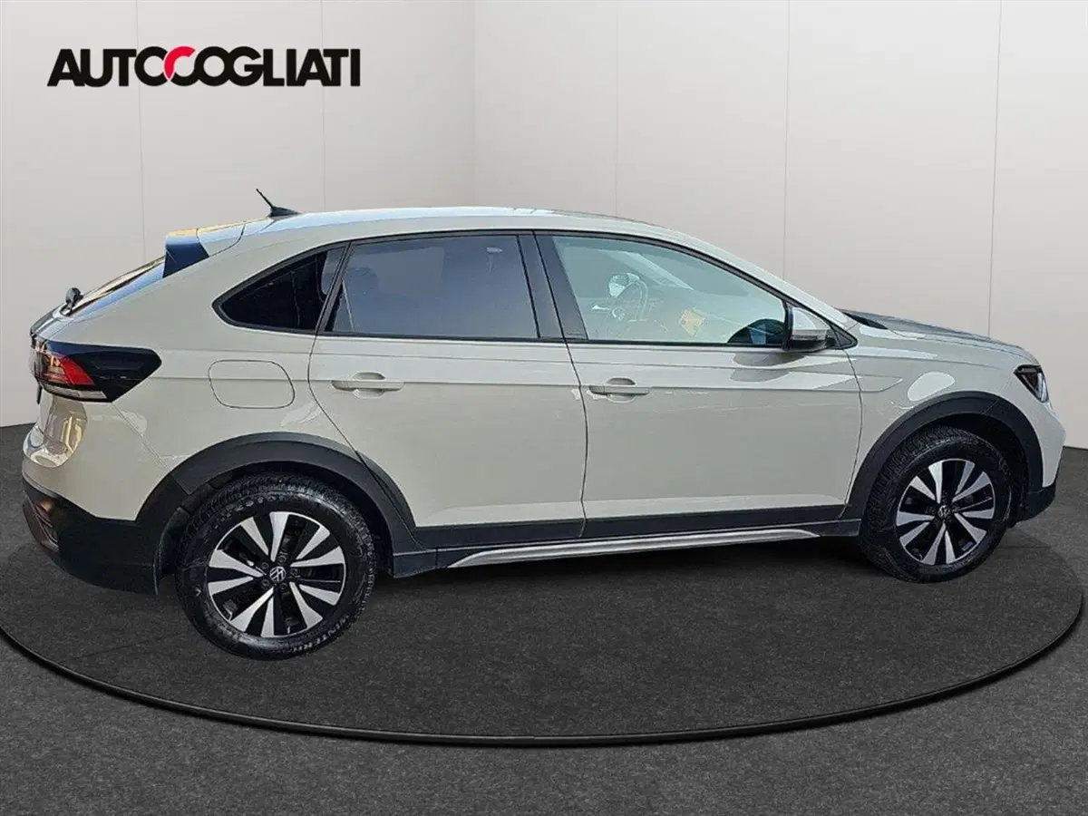 Volkswagen Taigo usata a Lecco (4)