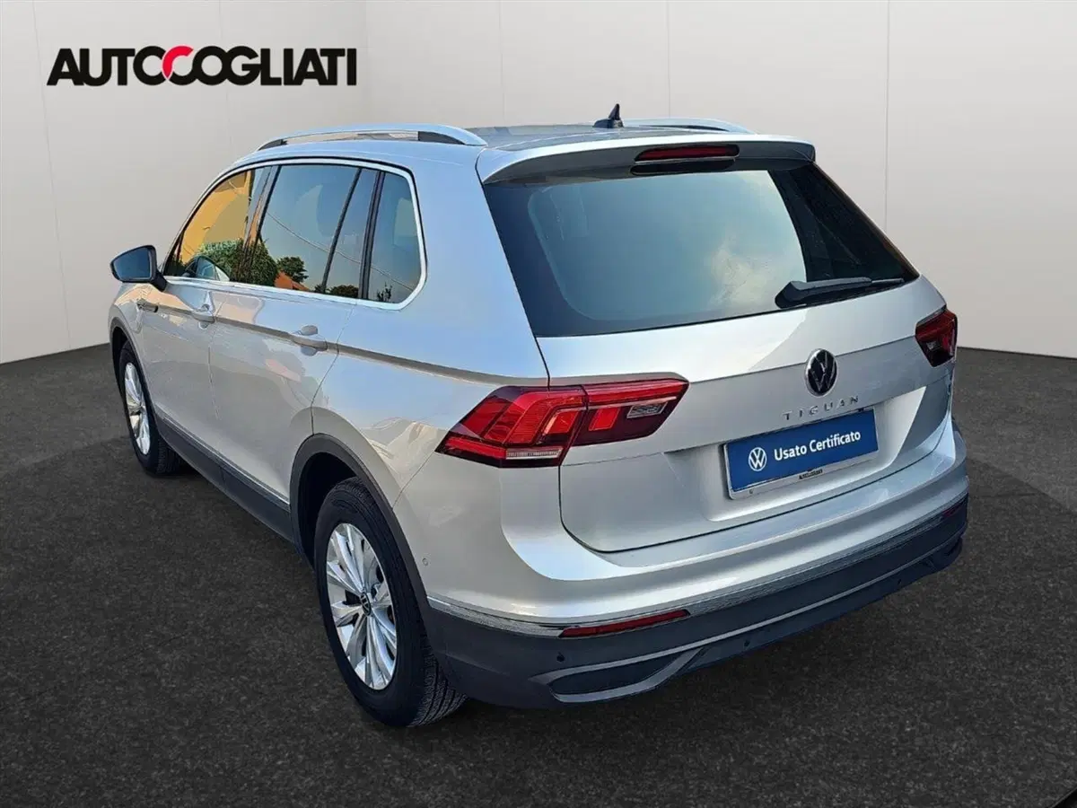 Volkswagen Tiguan usata a Lecco (6)