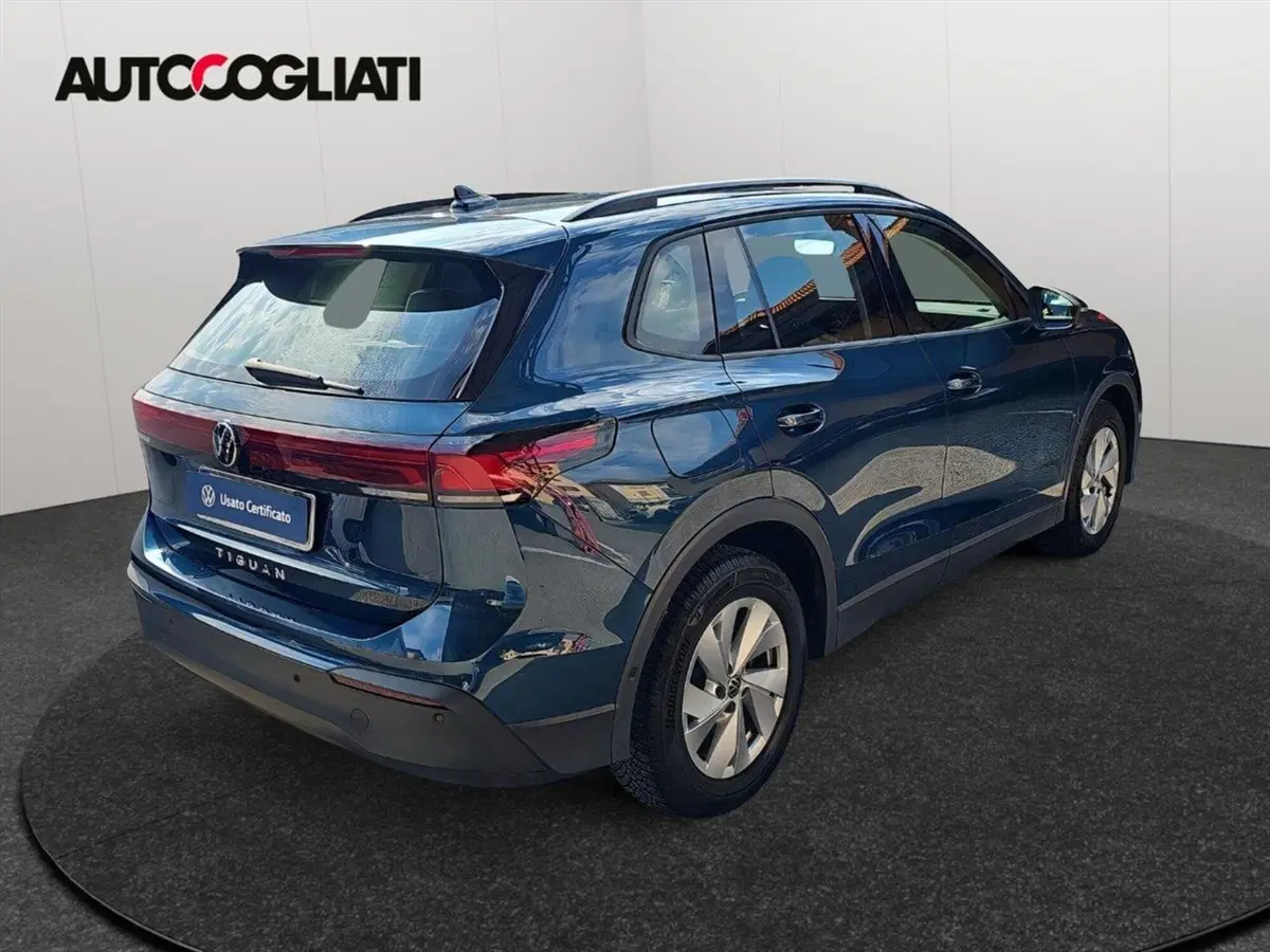 Volkswagen Tiguan usata a Lecco (8)