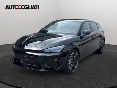 Cupra Leon 1.5 hybrid Edge 150cv dsg nuova a Merate