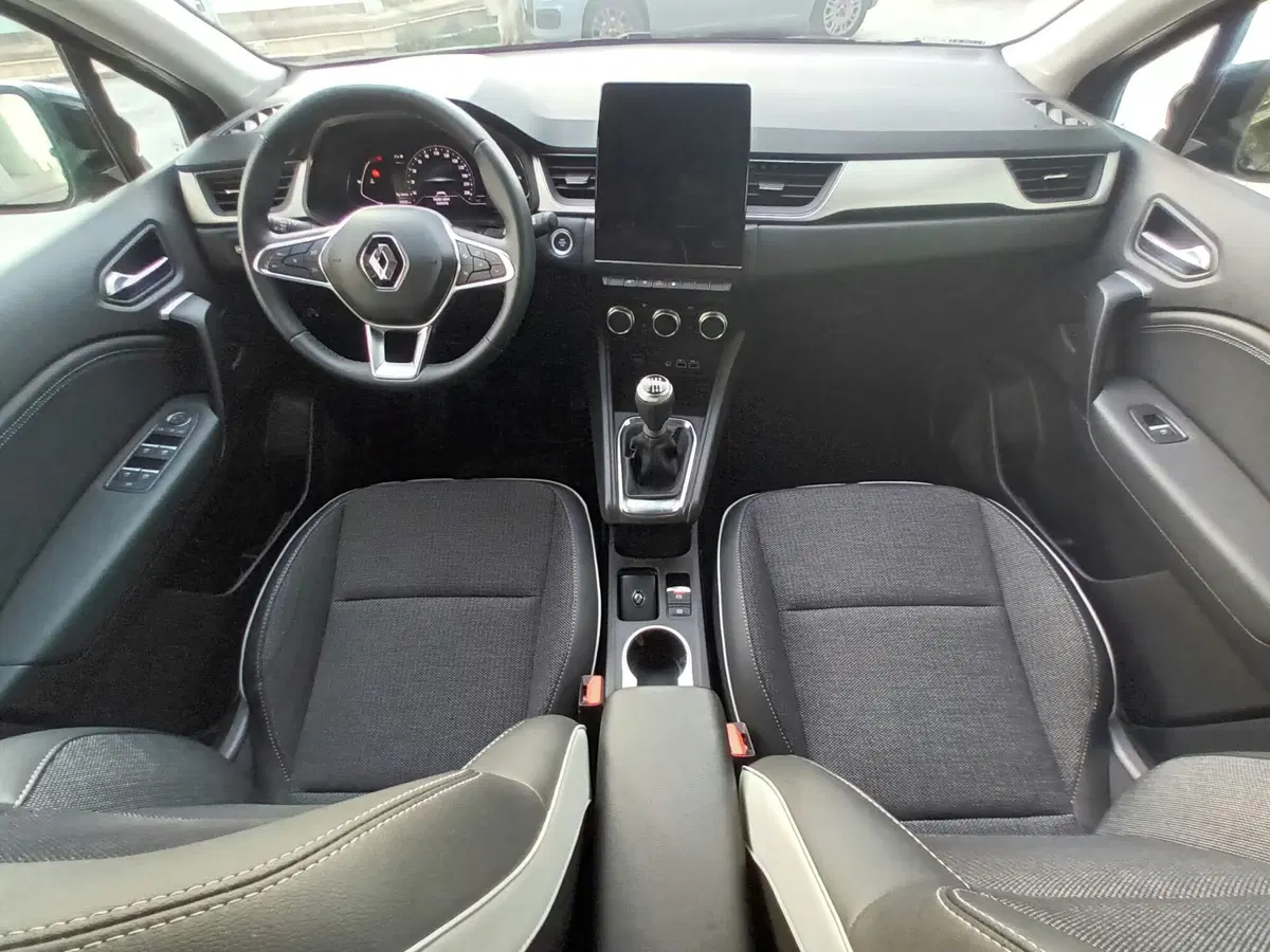 Renault Captur usata a Bari (16)