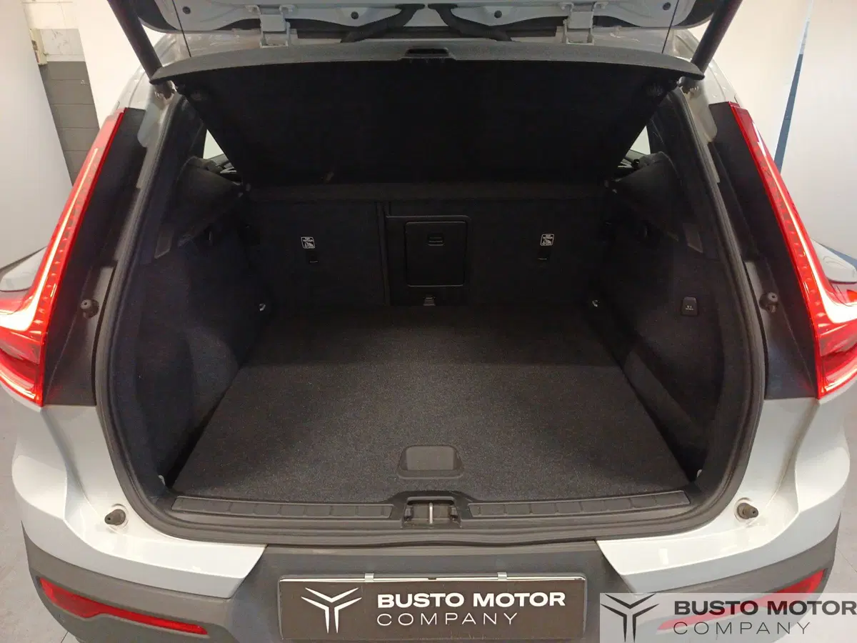 Volvo XC40 usata a Varese (10)