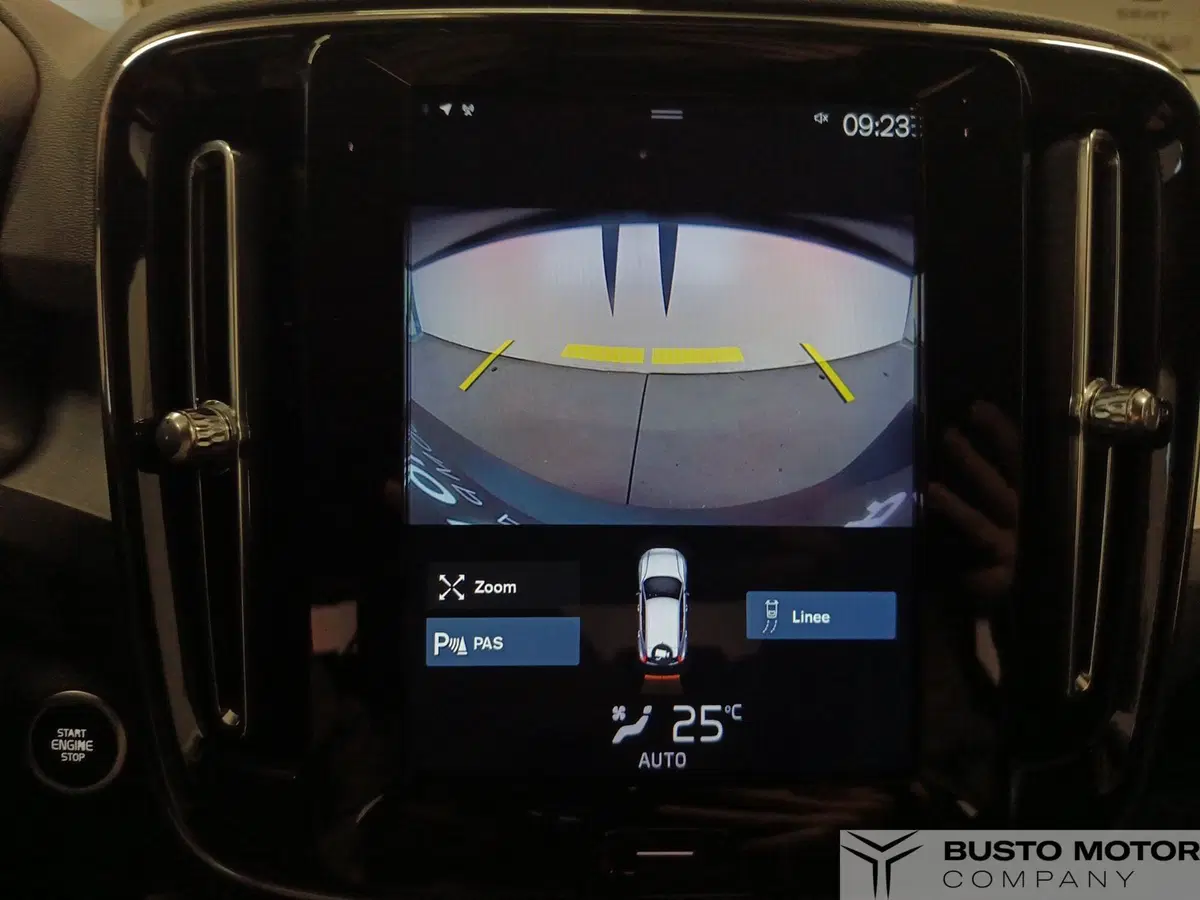 Volvo XC40 usata a Varese (16)