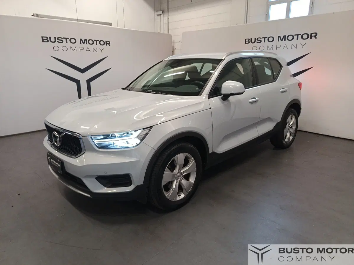 Volvo XC40 usata a Varese (3)