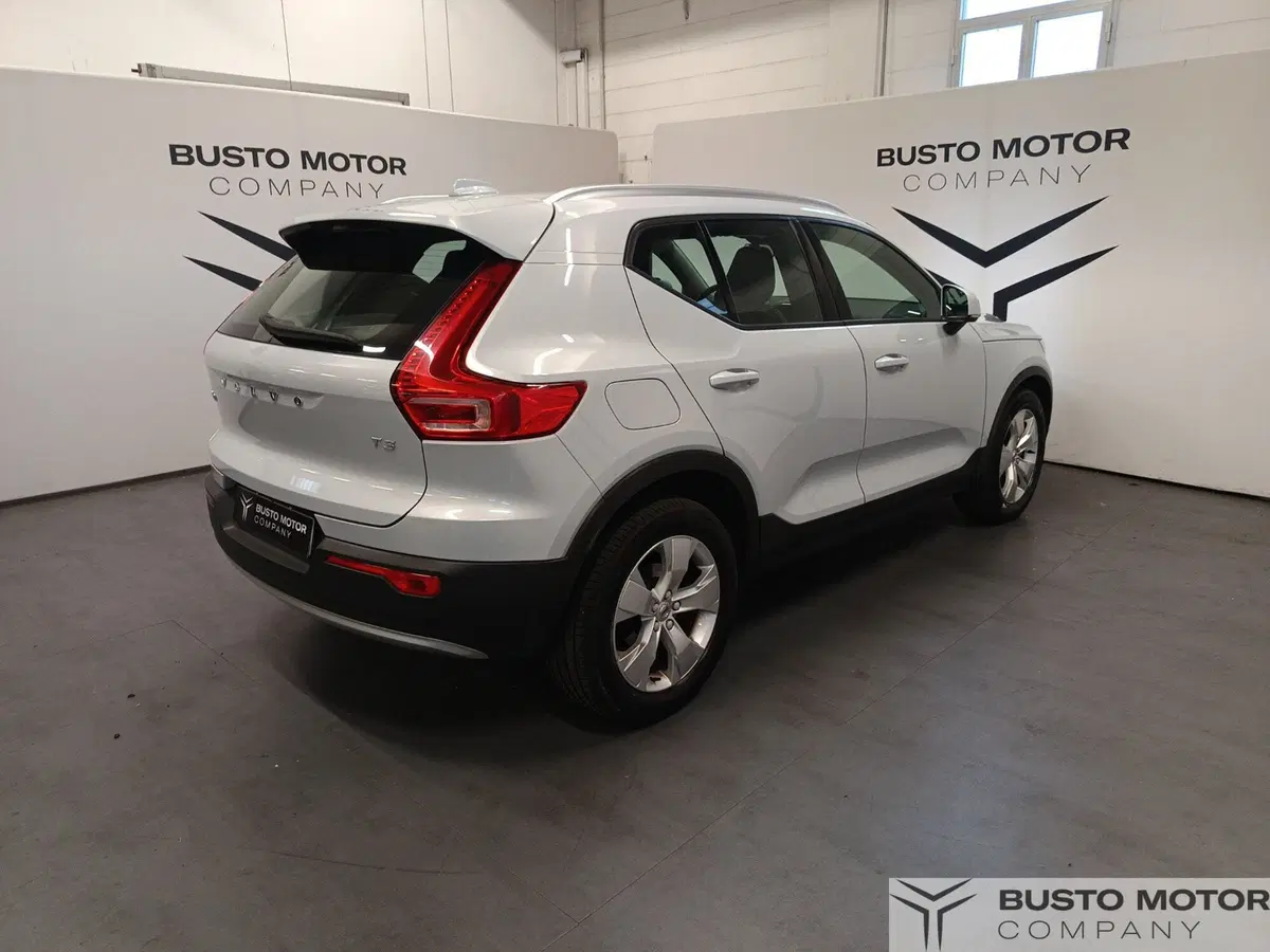 Volvo XC40 usata a Varese (4)