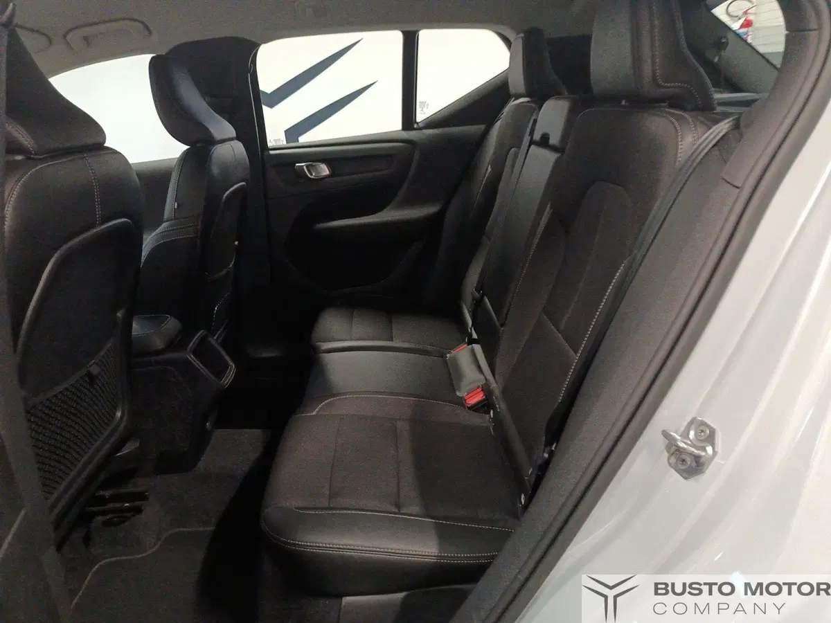 Volvo XC40 usata a Varese (9)