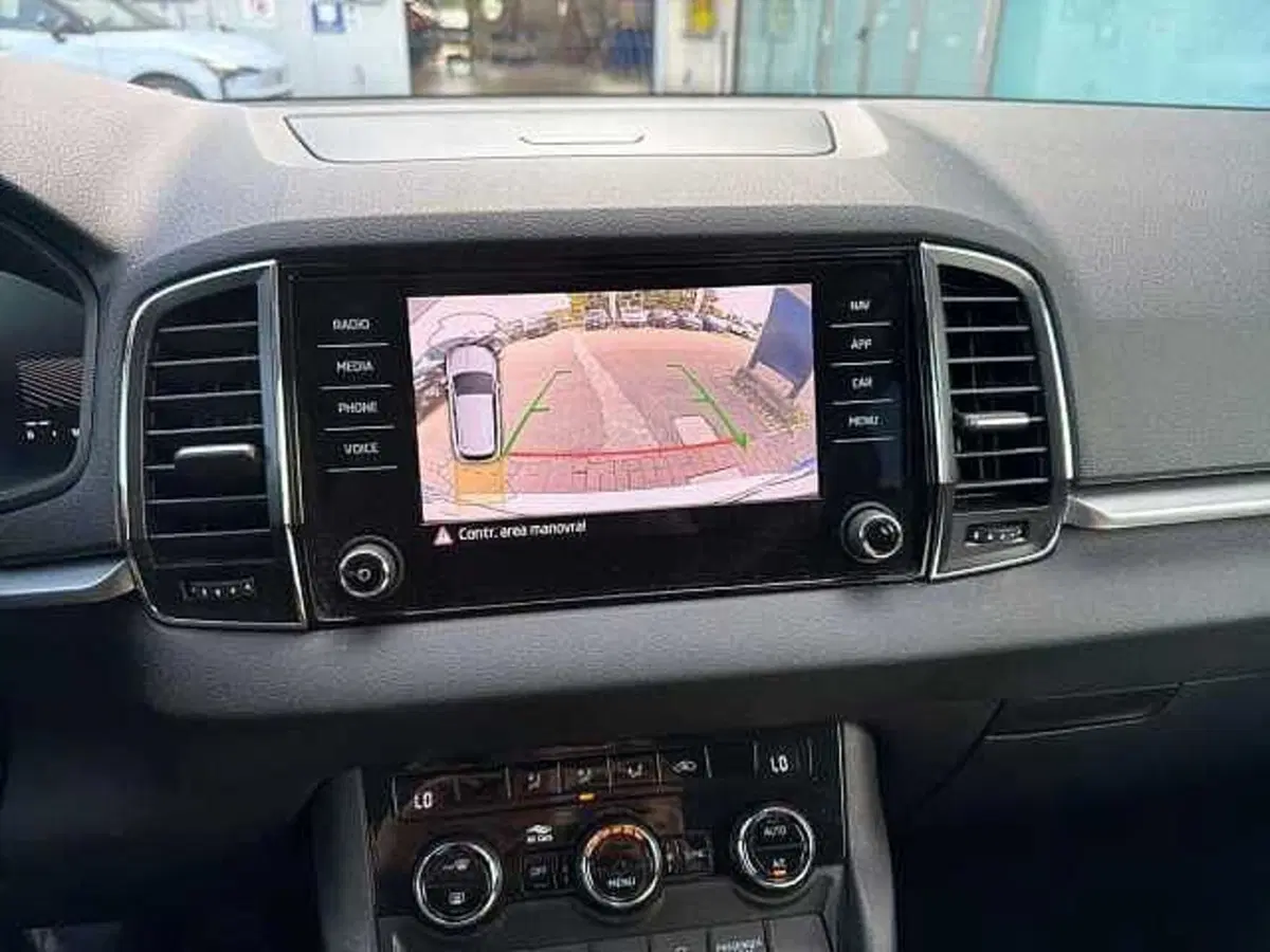 Skoda Karoq usata a Ravenna (15)