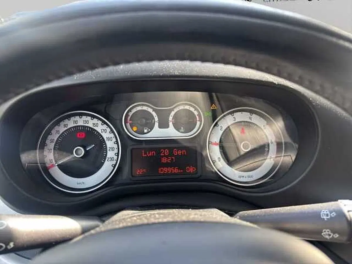 Fiat 500L usata a Reggio Calabria (12)